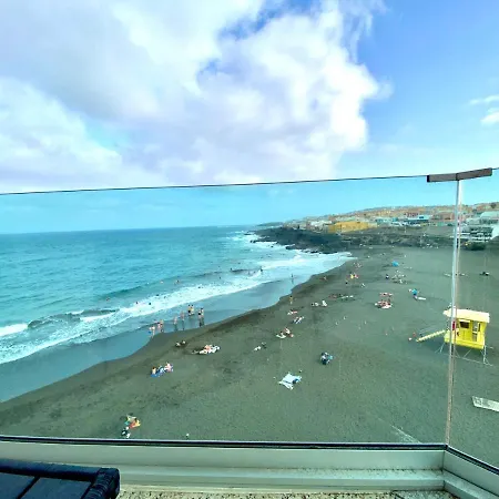 Hermoso Edificio Frente Al Mar Con Gran Terraza Y Hermosas Vistas * Las Palmas de Gran Canaria
