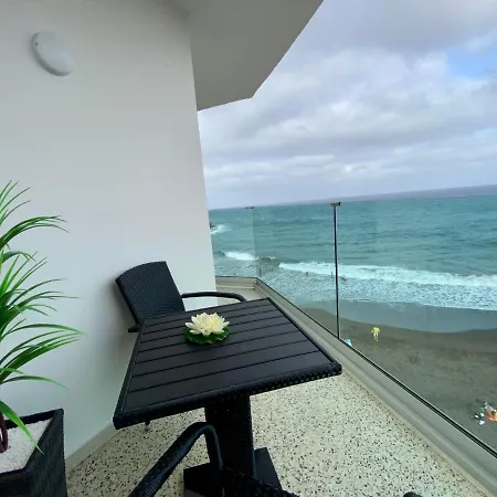 Apartment Hermoso Edificio Frente Al Mar, A Pie De Playa Y Hermosas Vistas Las Palmas de Gran Canaria